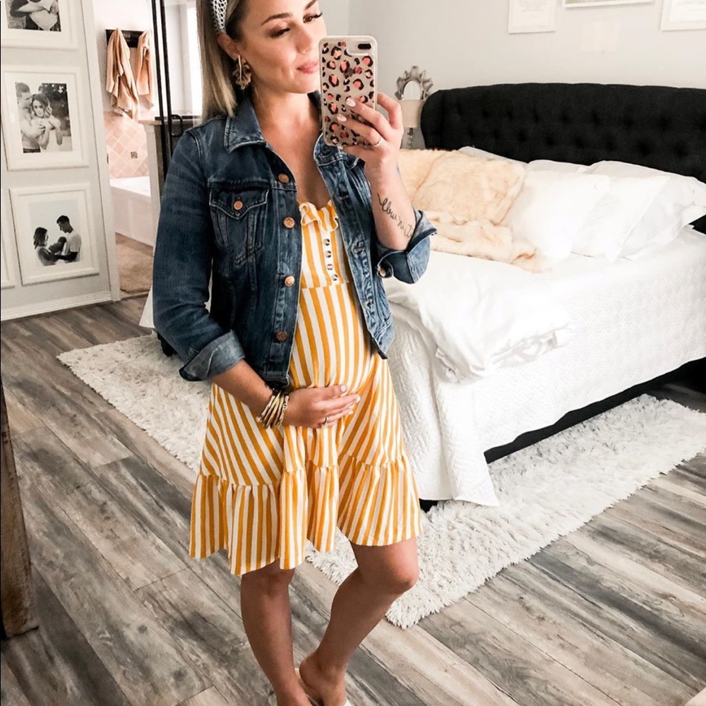 Yellow maternity dress